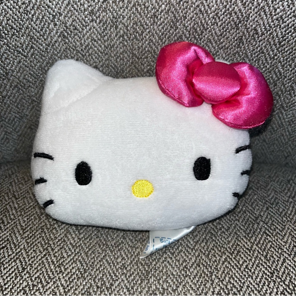 Hello Kitty 5.5 inch Mini Head Pillow Build A Bear Workshop Plush 2012 Retired